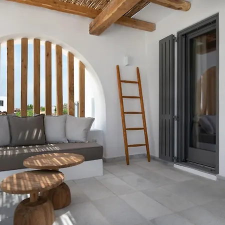 Kosmitis & * נאוסה