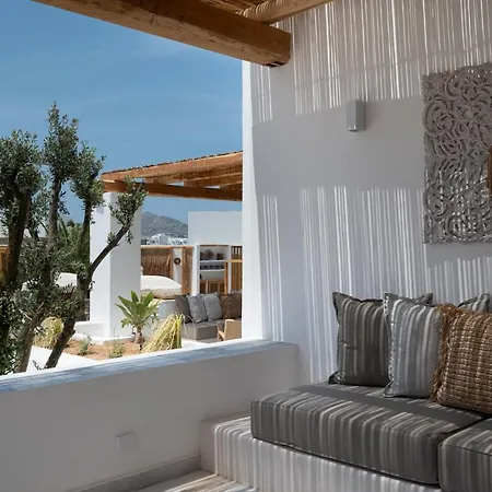 Kosmitis & * נאוסה