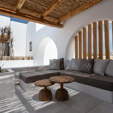 Kosmitis & Νάουσα