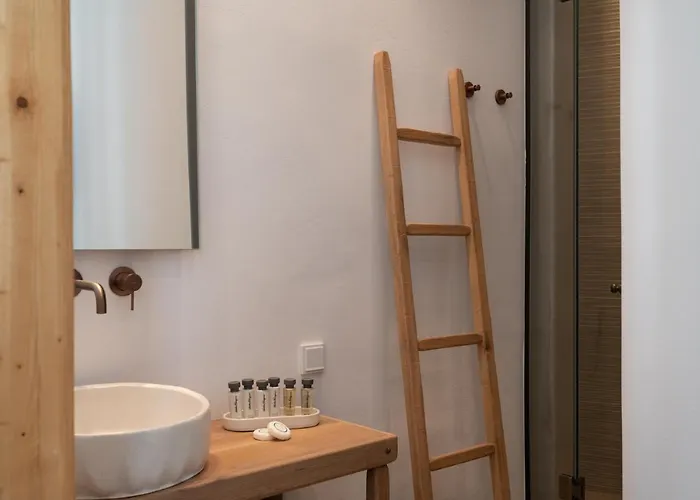 Kosmitis & 나오우사